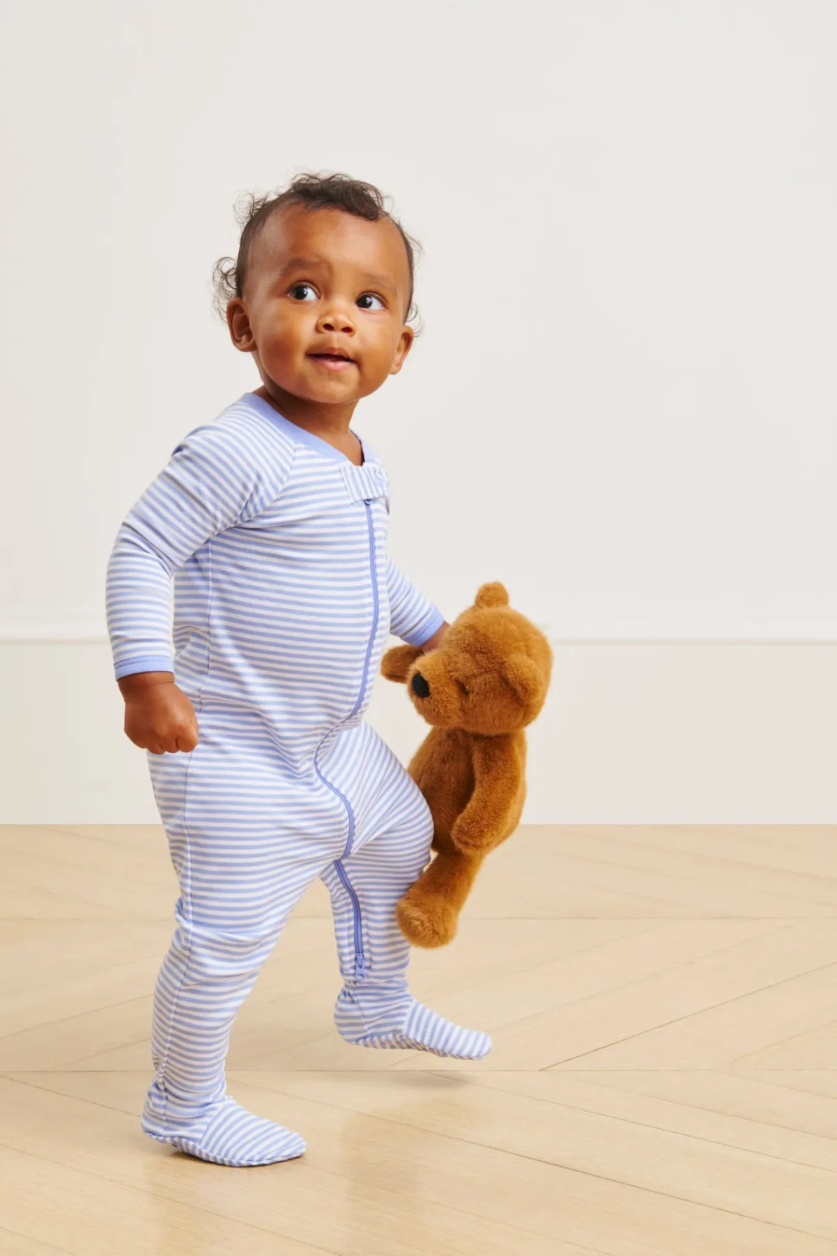 baby-sleeper-in-hydrangea-VQDhQDhj-2.webp LAKE Bodysuits & Sleepers|For Loved Ones>Baby Sleeper in Hydrangea