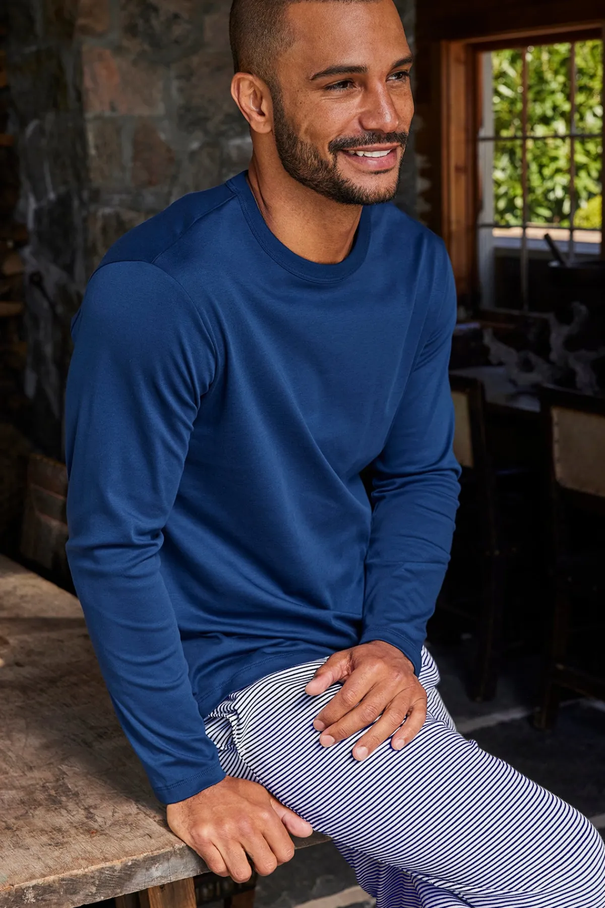 mens-pima-sleep-long-long-set-zynSISVF-2.webp LAKE For Traditions|New Arrivals>Men's Pima Sleep Long-Long Set in True Navy