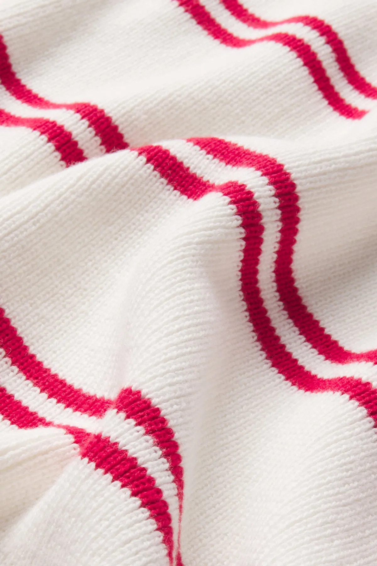 nora-cotton-cardigan-in-ivory-SrBZRXsN-4.webp LAKE View All|Sweaters & Daywear>Nora Cotton Cardigan in Ivory Red Stripe