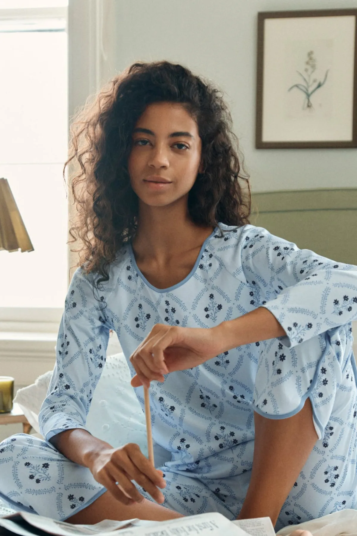 pima-long-long-set-in-serene-b-OFLVMhtg-1.webp LAKE For Her|The Mainstays>Pima Long-Long Set in Serene Blue Wreath