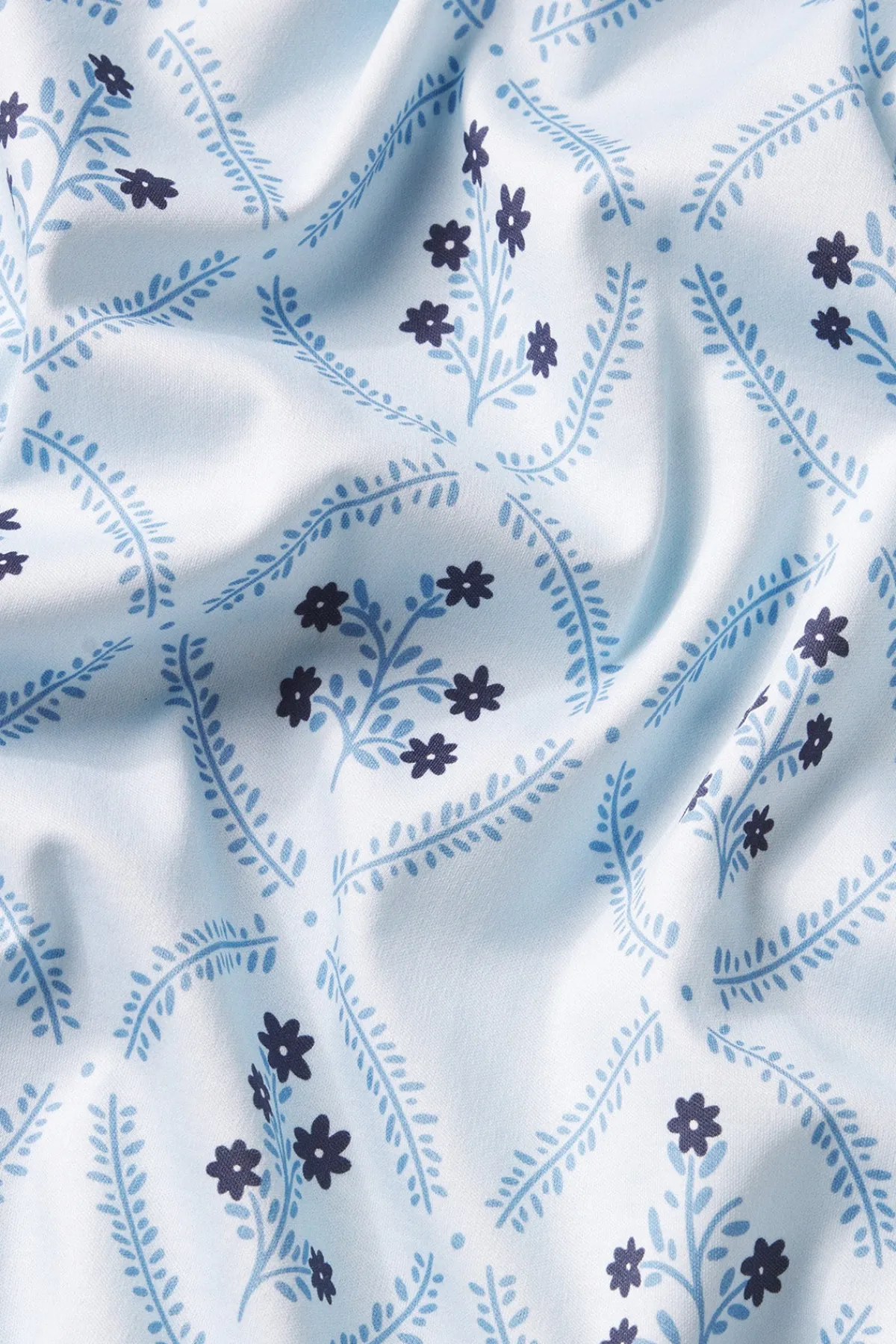 pima-long-long-set-in-serene-b-OFLVMhtg-5.webp LAKE For Her|The Mainstays>Pima Long-Long Set in Serene Blue Wreath